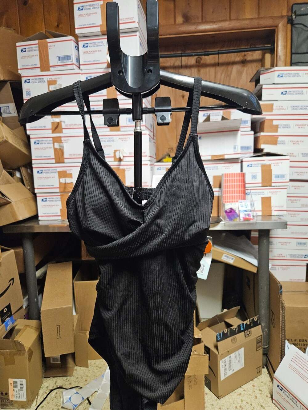 (4 4) Charmo Black Ribbed V-Neck Twist Front Swimsuit M